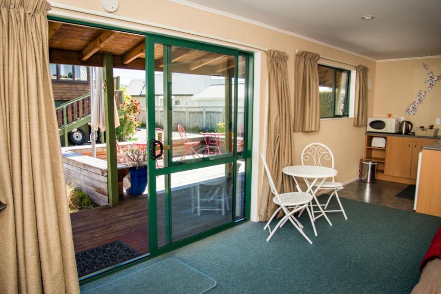 Te Waka Lodge Те-Анау Экстерьер фото