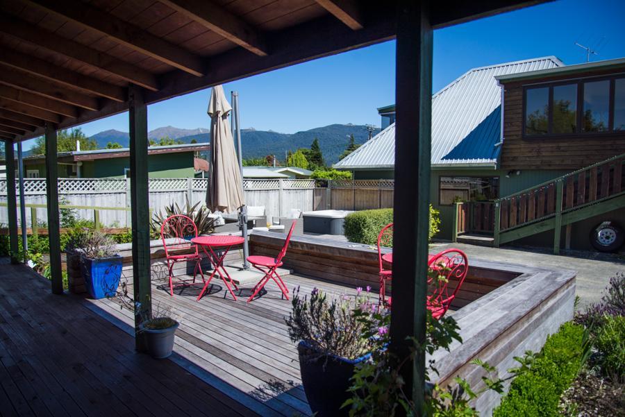 Te Waka Lodge Те-Анау Экстерьер фото